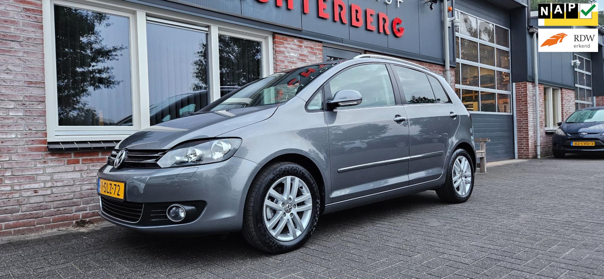 Volkswagen Golf Plus - 1.2 TSI Highline Trekhaak! Automaat! Dealer Onderhouden! Nette Auto! Airco! Cruise Control - AutoWereld.nl