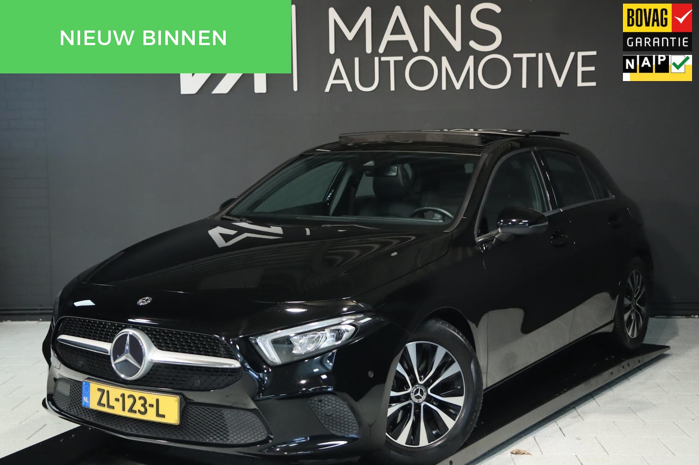Mercedes-Benz A-klasse - 160 / NAP / PANODAK / CAMERA / CARPLAY / WIDE SCREEN - AutoWereld.nl