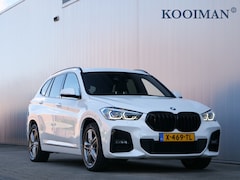 BMW X1 - xDrive25e Hybrid M-Pakket Automaat LED / Trekhaak / 18 Inch