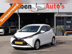 Toyota Aygo - 1.0 VVT-i x-joy (BTW AUTO), Apple Carplay, Navigatie, Elektrische ramen, Climate control,