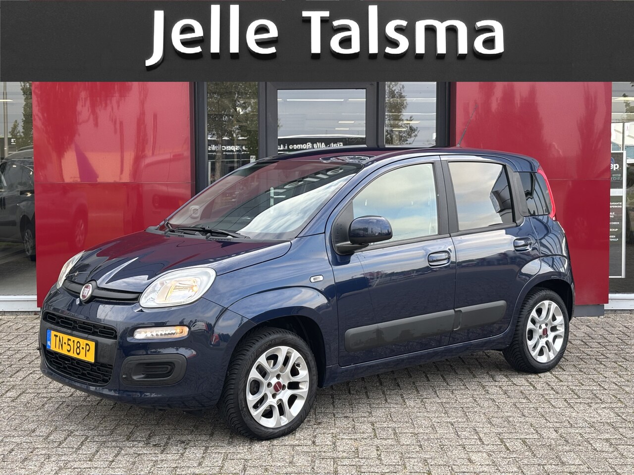 Fiat Panda - TwinAir Mirror | Alu velgen | Airco | 5 zits Let op auto niet altijd aanwezig - AutoWereld.nl