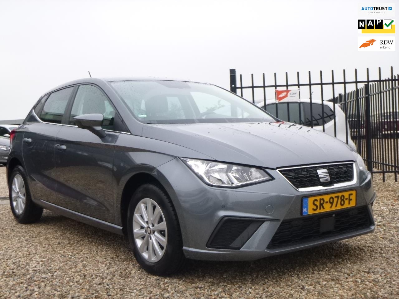 SEAT Ibiza - 1.0 TSI Style Business Intense FULL LINK APP CONNECT - AutoWereld.nl