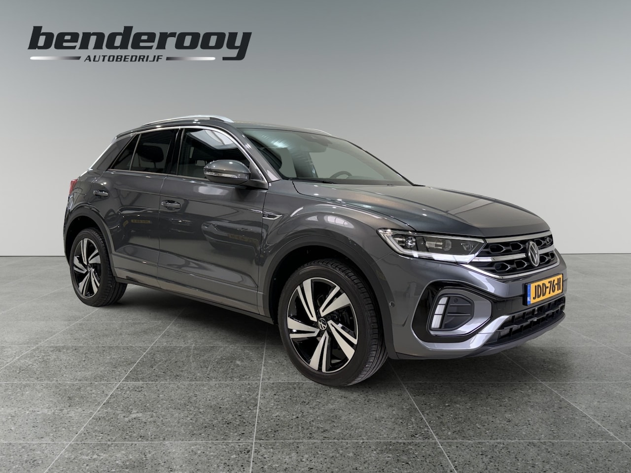 Volkswagen T-Roc - 1.5 TSI 150pk DSG R-Line | Acc | Side assist | Camera - AutoWereld.nl