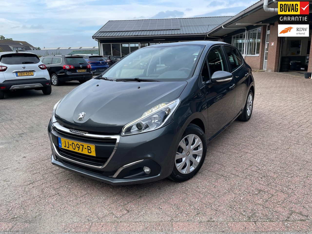 Peugeot 208 - 1.2 PureTech Active 1.2 PureTech Active, Navi, Cruise, Pdc - AutoWereld.nl
