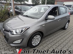 Hyundai i20 - 1.2i i-Motion airco