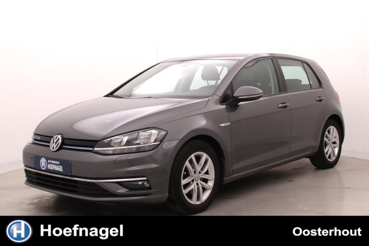 Volkswagen Golf - 1.5 TSI Comfortline Automaat | Adaptive Cruise Control | Parkeersensoren | Stoelverwarming - AutoWereld.nl
