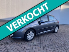 Peugeot 207 - 1.6 VTi Look 5 deurs airco cruisecontrole 2009
