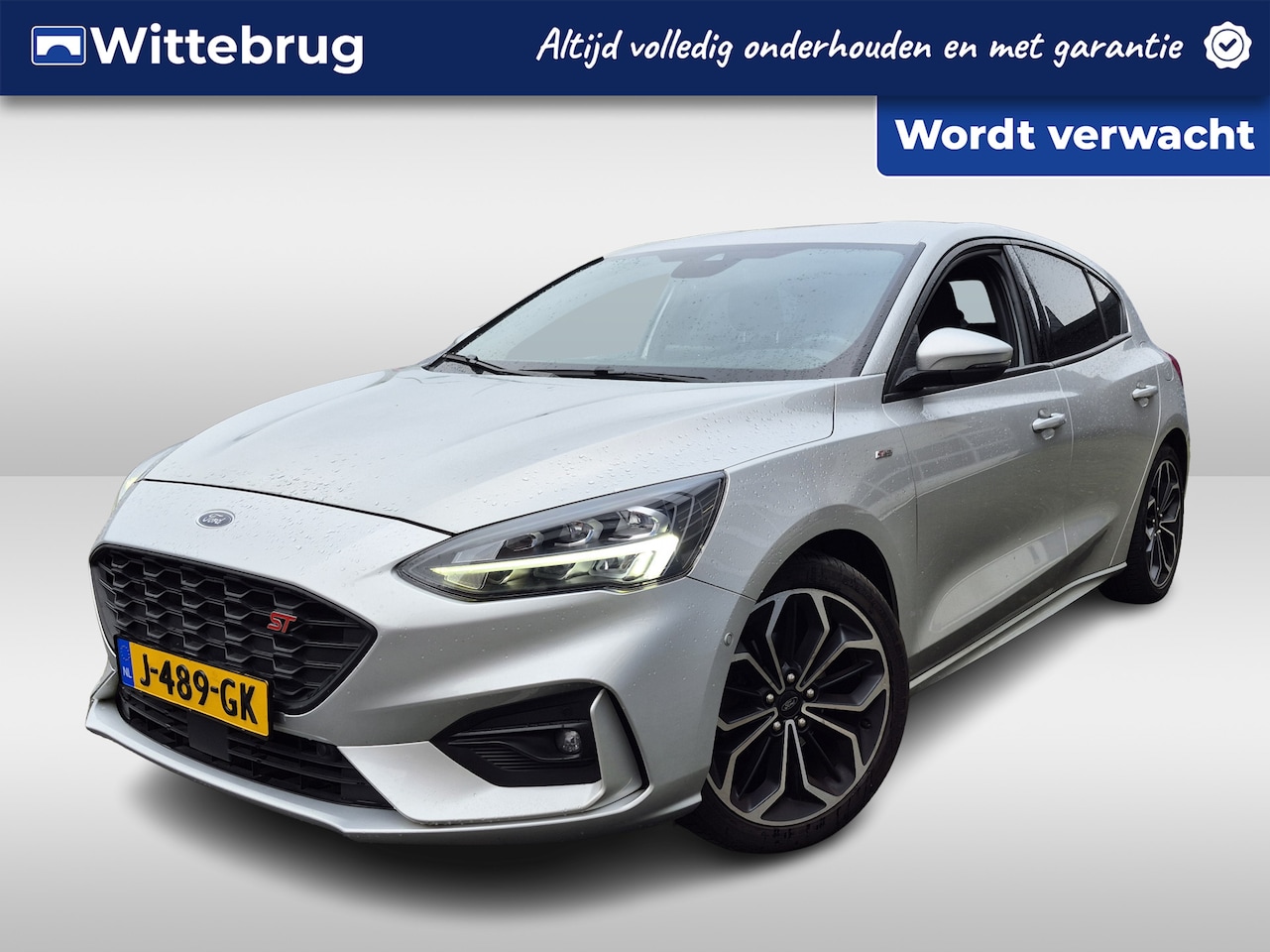 Ford Focus - 1.0 EcoBoost Vignale ST Line 125 PK BINNENKORT VERWACHT ! | Navigatie | Camera | 18 inch V - AutoWereld.nl