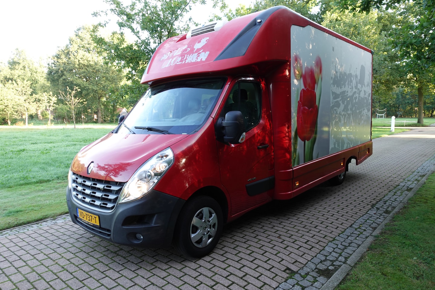 Renault Master - T35 2.3 dCi L4H3 DL Eco DC Bloemen auto /paarden vervoer / ombouw camper Koeling in de bak - AutoWereld.nl
