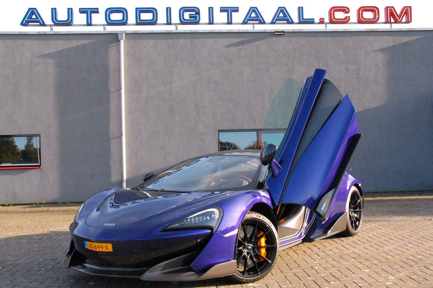 McLaren 600LT - 3.8 V8 Coupé Club Sport/Full MSO/1e Eig./NL.auto/1865 Km./Nose LIft/MSO Lantana Purple - AutoWereld.nl