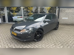 Volkswagen Golf - 1.2 TSI Trendline