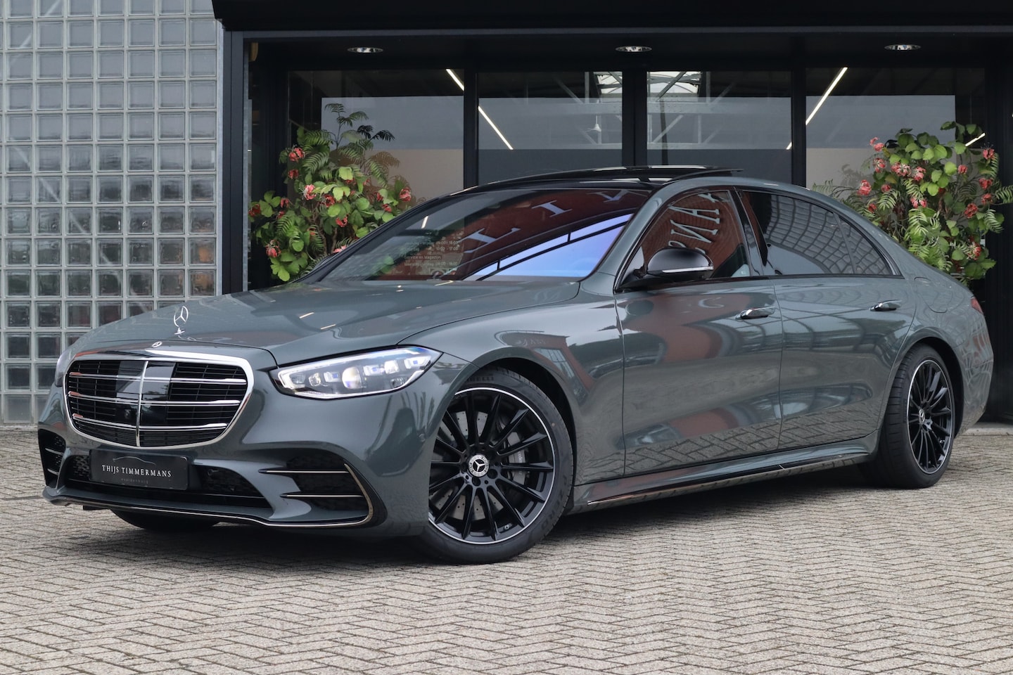 Mercedes-Benz S-klasse - 580 e 4MATIC Lang AMG Line 580 e 4MATIC Lang | AMG-Line, Achterasbesturing, Burmester High End 4D, Massage, Leder Exc - AutoWereld.nl