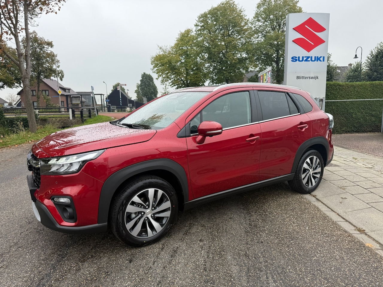 Suzuki S-Cross - 1.4 Boosterjet Style Smart Hybrid // 1500 kilo trekgewicht // Nieuwstaat // Snel te rijden - AutoWereld.nl