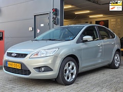 Ford Focus - 2.0 Titanium Ghia / VOL OPTIES
