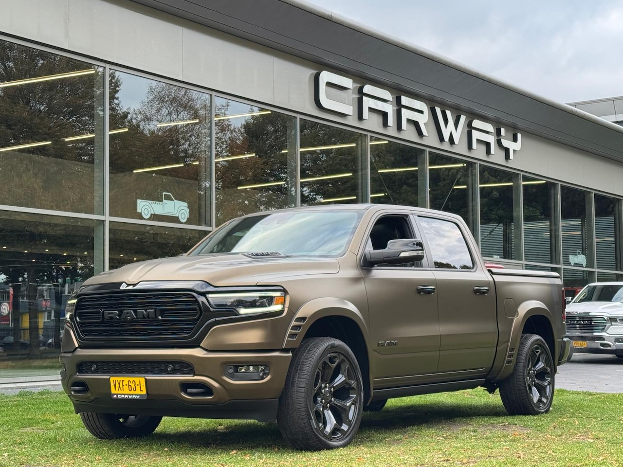 Dodge Ram Pick Up - 5.7 V8 Limited Night Widebody Carway Edition - AutoWereld.nl