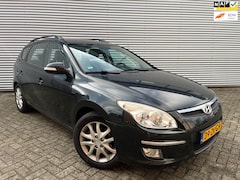 Hyundai i30 CW - 1.6i Style|Airco|Trekhaak|