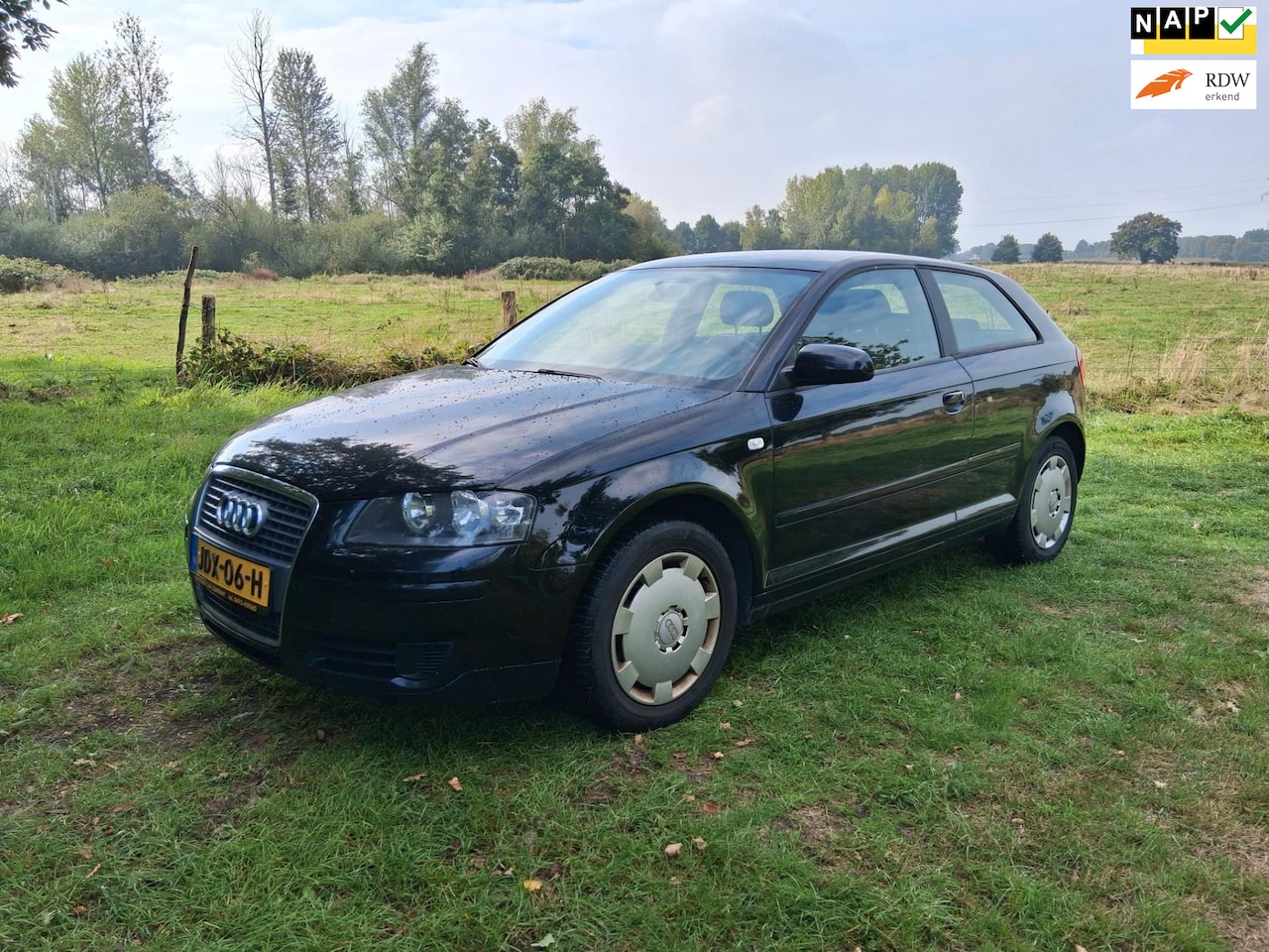 Audi A3 - 1.6 Attraction 1.6 Attraction - AutoWereld.nl