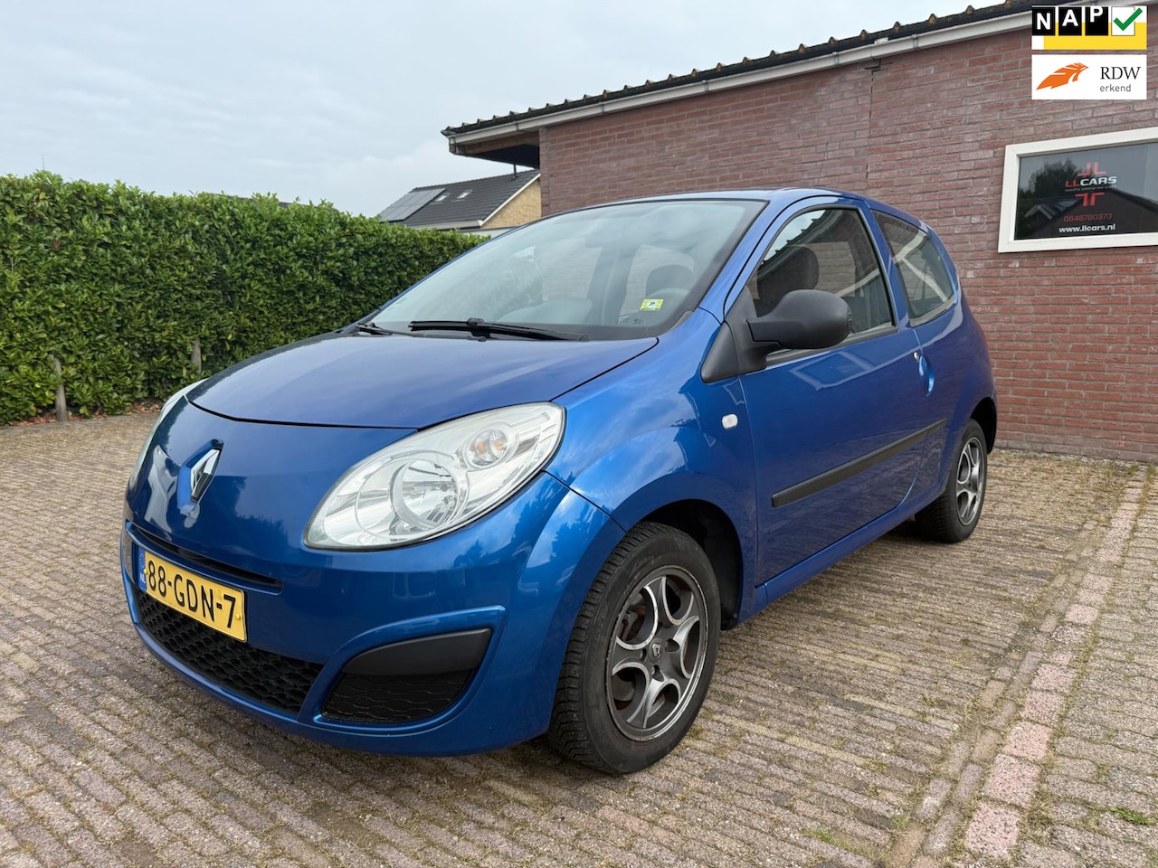 Renault Twingo - 1.2-16V APK 30-9-2026 airco nieuwe koppeling lmv cd aux - AutoWereld.nl