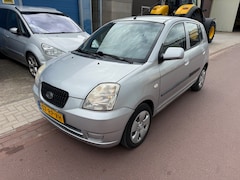 Kia Picanto - 1.0 LXE Koude Airco Nwe APK 132.796km NAP Leuke auto met elektrische ramen en een radio