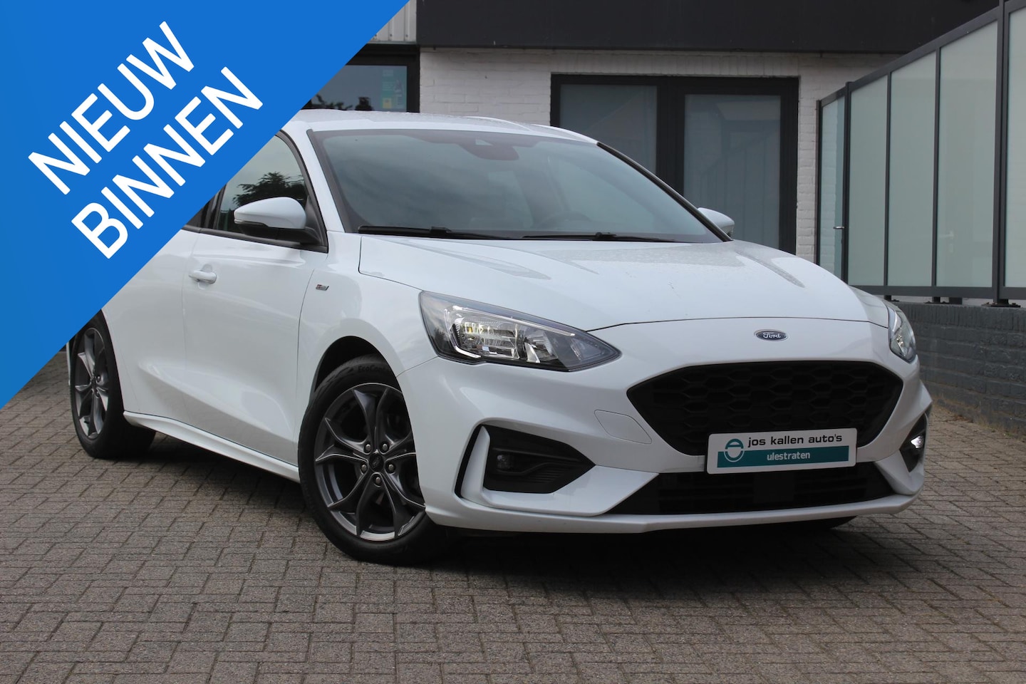 Ford Focus - 1.0i EcoB. 125pk Automaat ST-Line Business Navigatie, Camera, Cruise, Winterpack, 17" - AutoWereld.nl