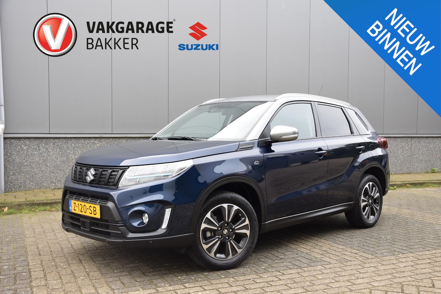 Suzuki Vitara - 1.5 Hybrid Style Rhino Edition | 1e eigenaar | Automaat | Trekhaak | - AutoWereld.nl