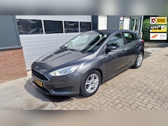 Ford Focus - 1.0 Trend Edition Nwe D.riem + APK