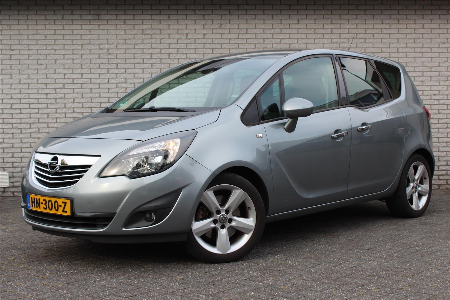 Opel Meriva - 1.4 Turbo Cosmo | Cruise | Fietsendragerbeugel | Stoel- en stuurverwarming - AutoWereld.nl
