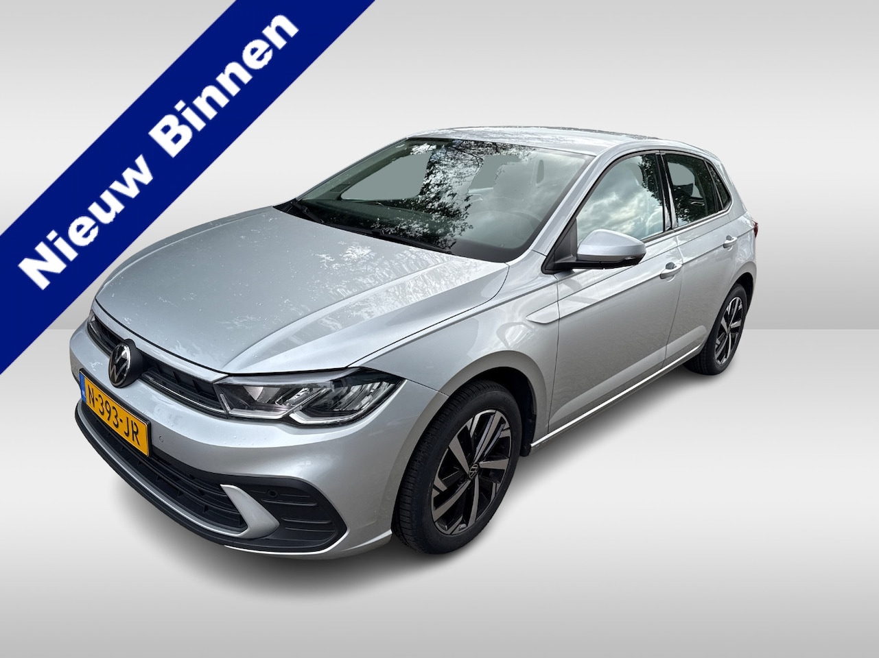 Volkswagen Polo - 1.0 TSI Life / Navigatie / Trekhaak / PDC / Adaptive Cruise / Carplay / Nieuw model! - AutoWereld.nl