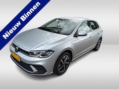 Volkswagen Polo - 1.0 TSI Life / Navigatie / Trekhaak / PDC / Adaptive Cruise / Carplay / Nieuw model