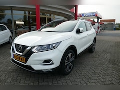 Nissan Qashqai - 1.3 DIG-T N-CONNECTA 140 PK 360 CAMERA / PANORAMADAK