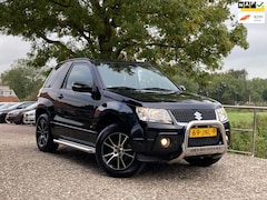Suzuki Grand Vitara - 2.4 Exclusive | 72.000 NAP + 4x4 + Clima + Cruise nu € 11.975,