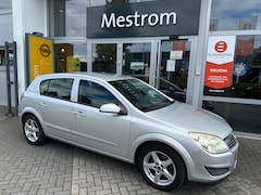 Opel Astra - 1.6 Business, cruise, airco,