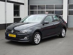 Volkswagen Polo - 1.0 TSI Comfortline Airco, navigatie, connect service, licht metalen velgen, cruise contro