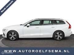 Volvo V60 - 2.0 B3 Momentum|Cam|Trekhaak|Stoel en Stuur verwarming