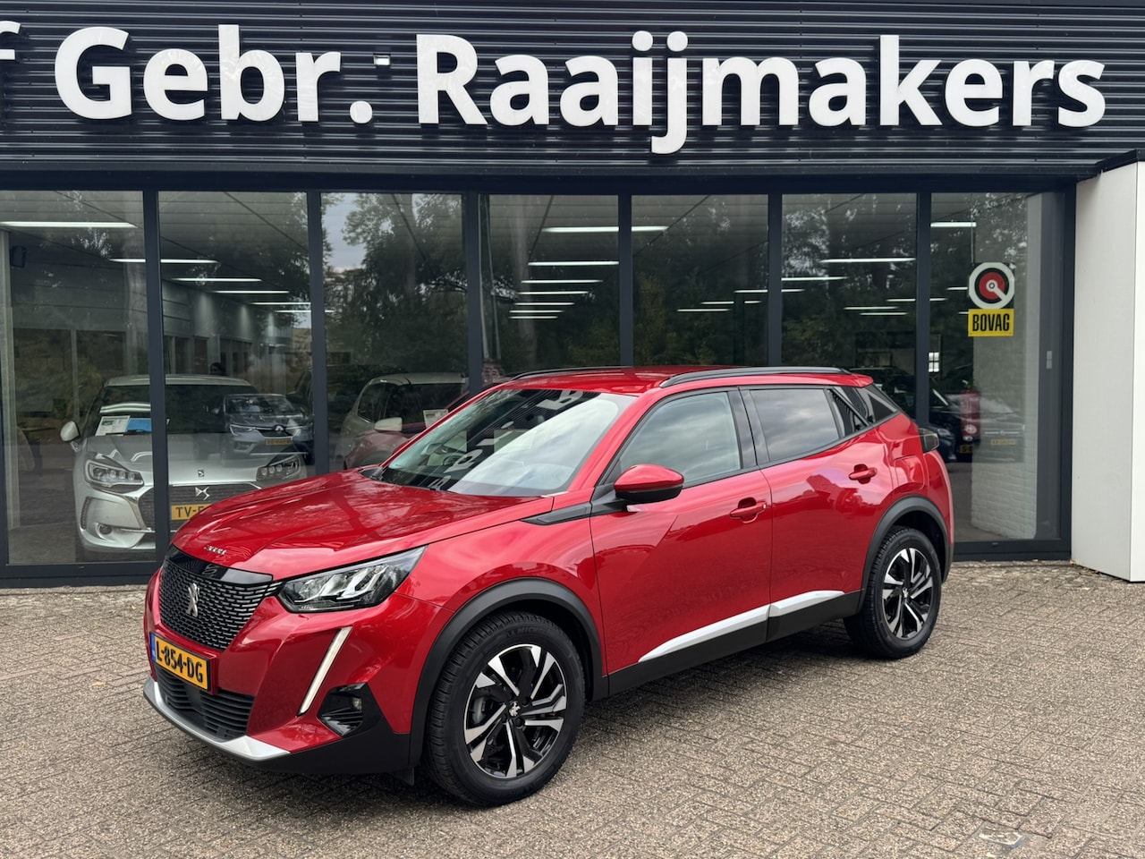 Peugeot 2008 - 1.2 PureTech Active Pack*Navigatie*Camera* - AutoWereld.nl