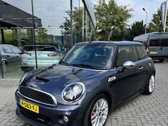 MINI John Cooper Works - 1.6 211pk