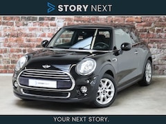 MINI Cooper - Hatchback 3 deurs / Navigatie / Parkeersensoren / Cruise Control / Sportstoelen / Voorruit