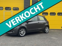 Toyota Yaris - 1.3 Airco NAP remmen+schijven nieuw