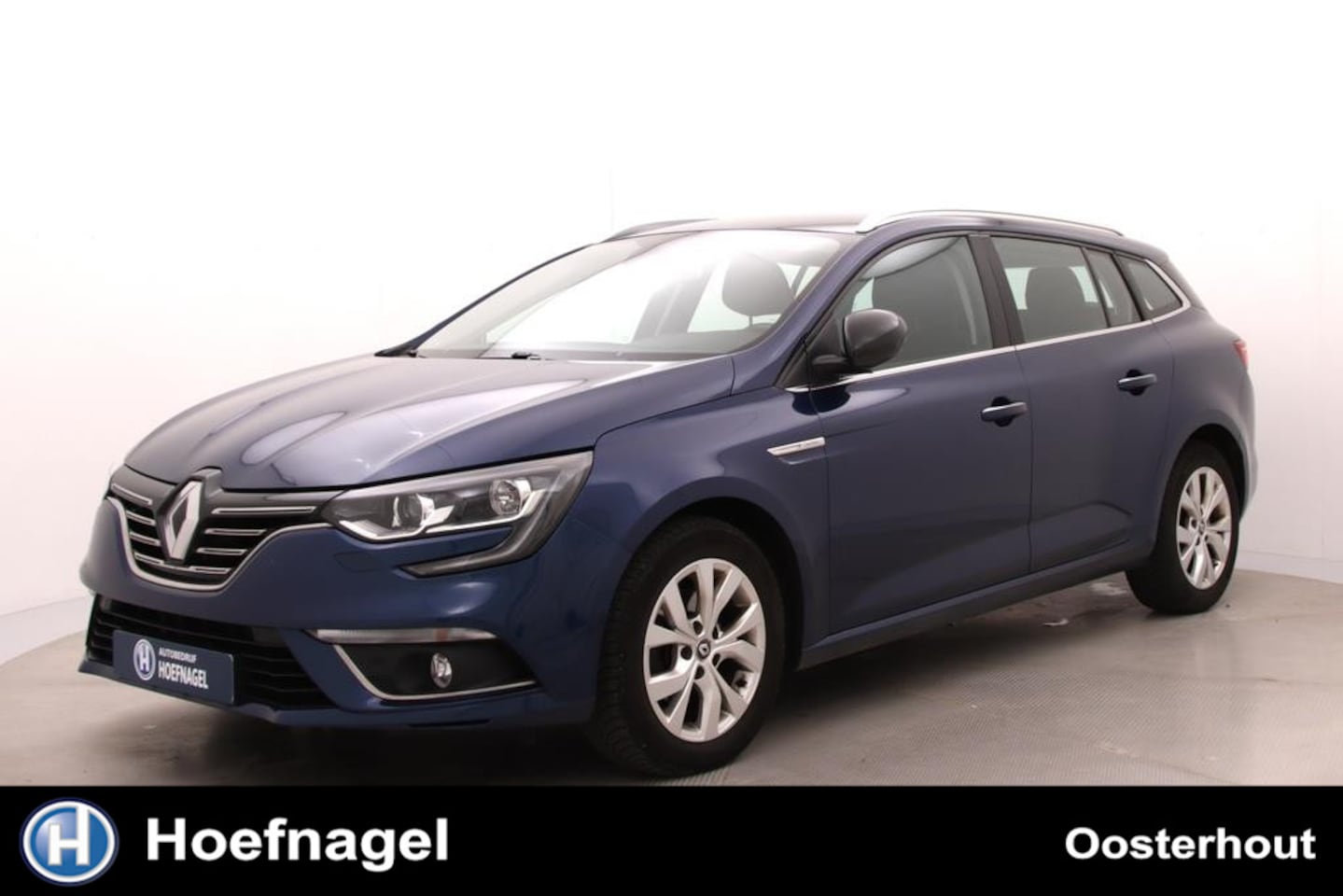 Renault Mégane Estate - 1.3 TCe Limited Trekhaak | Navigatie | Camera | Stoelverwarming | Apple CarPlay | Parkeers - AutoWereld.nl