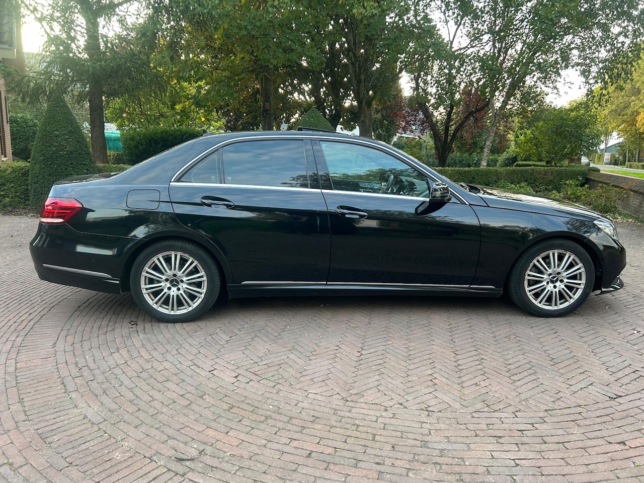 Mercedes-Benz E-klasse - E200 CDI AMG Line | Full Options | Automaat | Prestige Avantgarde - AutoWereld.nl