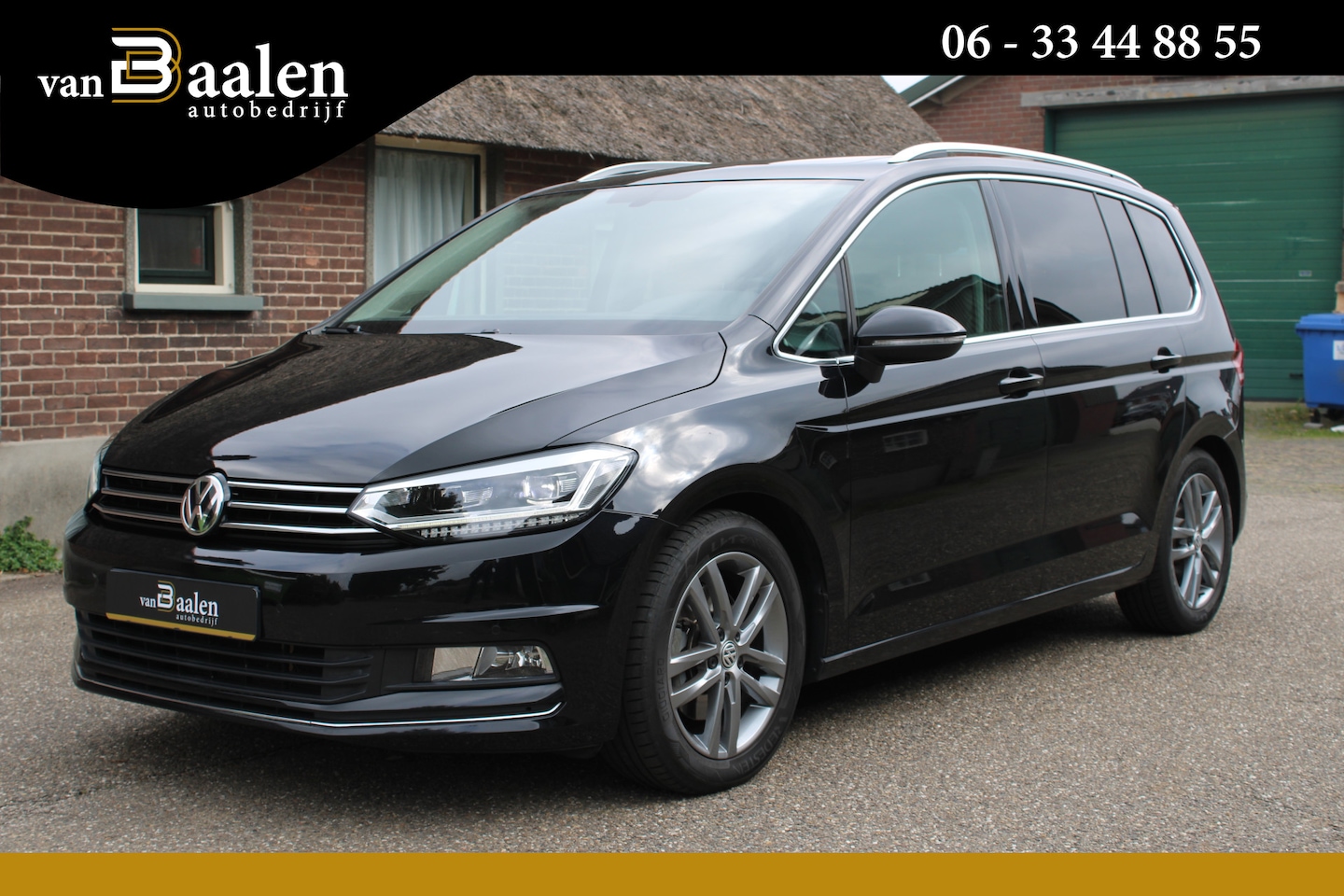 Volkswagen Touran - 1.4 TSI Highline 7PERSOONS LEER PANO NAVI LED 158000KM!! - AutoWereld.nl