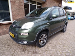 Fiat Panda - 0.9 TwinAir Traction+ Trekking Airco / Navi / Dealeronderhouden