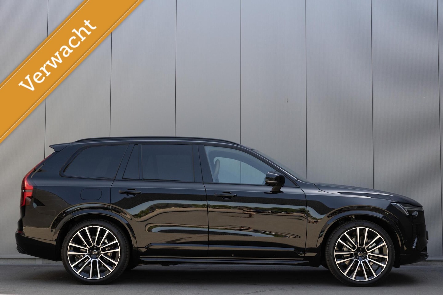 Volvo XC90 - T8 Plug-in hybrid AWD Ultra Dark 2025 FULL OPTION - AutoWereld.nl