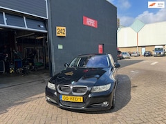 BMW 3-serie Touring - 320i Business Line