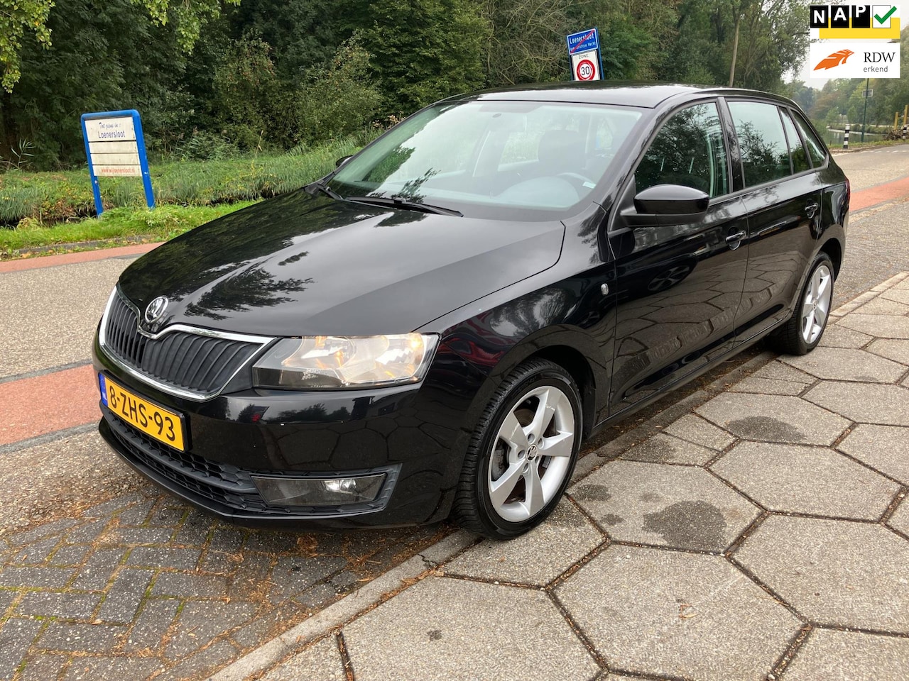 Skoda Rapid Spaceback - 1.2 TSI Greentech Elegance Businessline 1.2 TSI Greentech Elegance Businessline - AutoWereld.nl