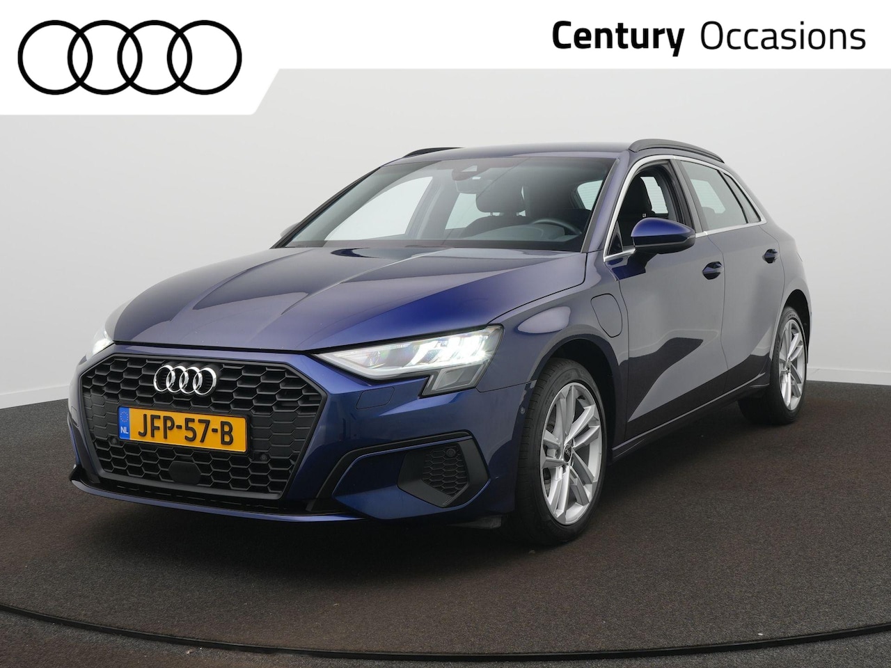 Audi A3 Sportback - 40 TFSI e Edition | Apple Carplay/Android Auto | Clima | Camera | PDC | Cruise | PHEV | - AutoWereld.nl