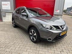 Nissan Qashqai - 1.2 116pk N-Connecta / Trekhaak ( max 1.200kg en 100 kg kogeldruk ) / Panorama dak / 360 r