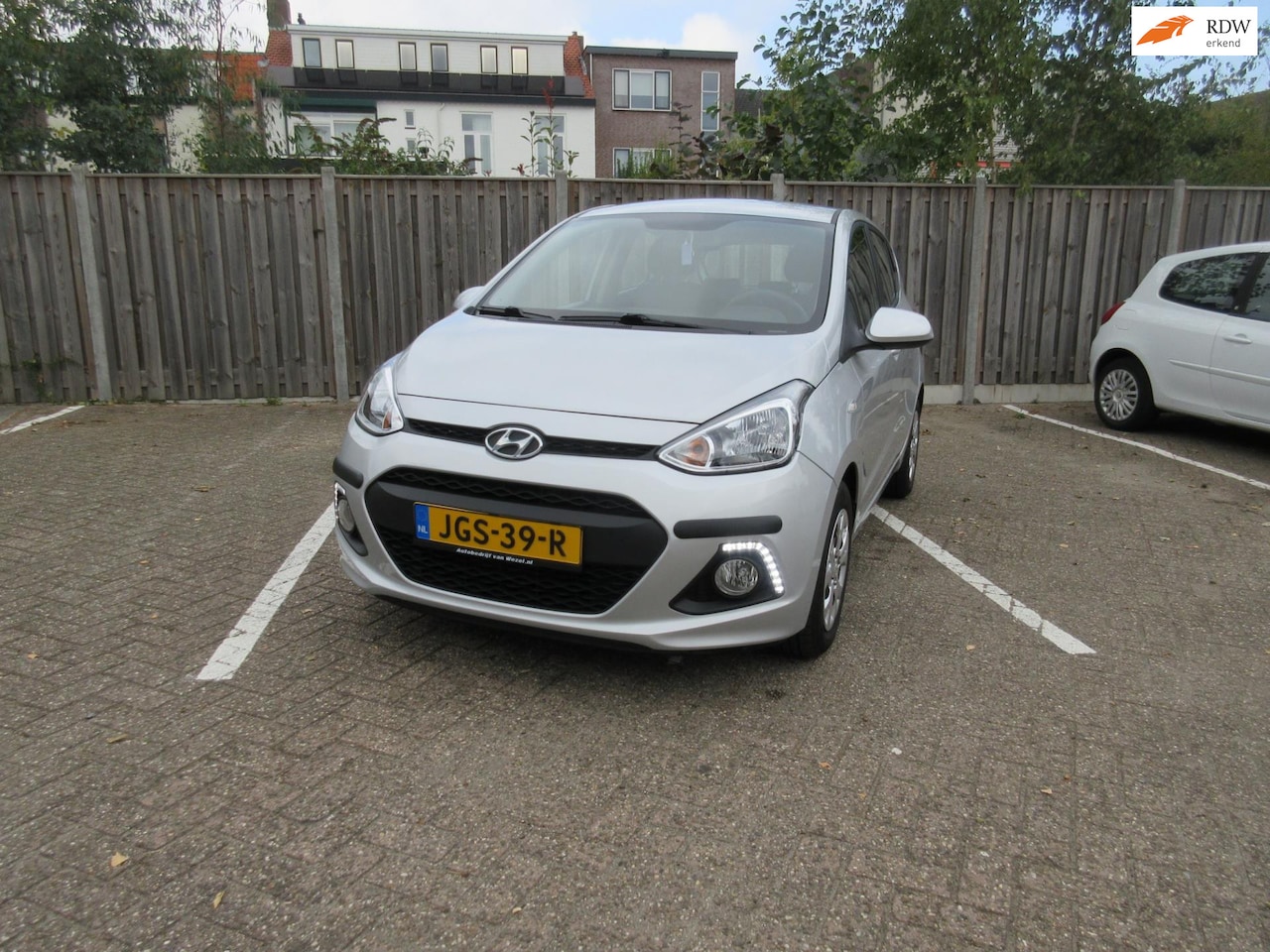 Hyundai i10 - 1.0i i-Motion Comfort airco automaat 1ste eigenaar - AutoWereld.nl