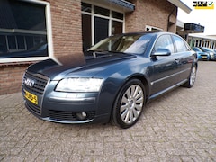 Audi A8 - 6.0 quattro Automaat / Leder / Navi / Schuifdak