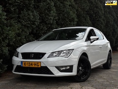 SEAT Leon - 1.2 TSI Style | Stoelverwarming | Android |Distributieriem is vervangen